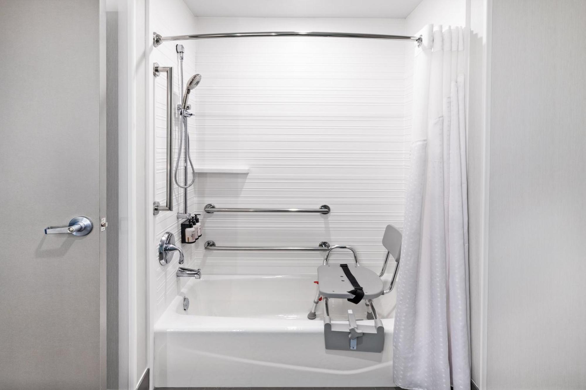 Avid Hotel - Bentonville - Rogers By Ihg Esterno foto